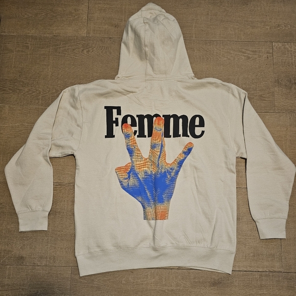 HOMME x FEMME LA HOODIE  "Twisted Fingers" - Picture 2 of 3